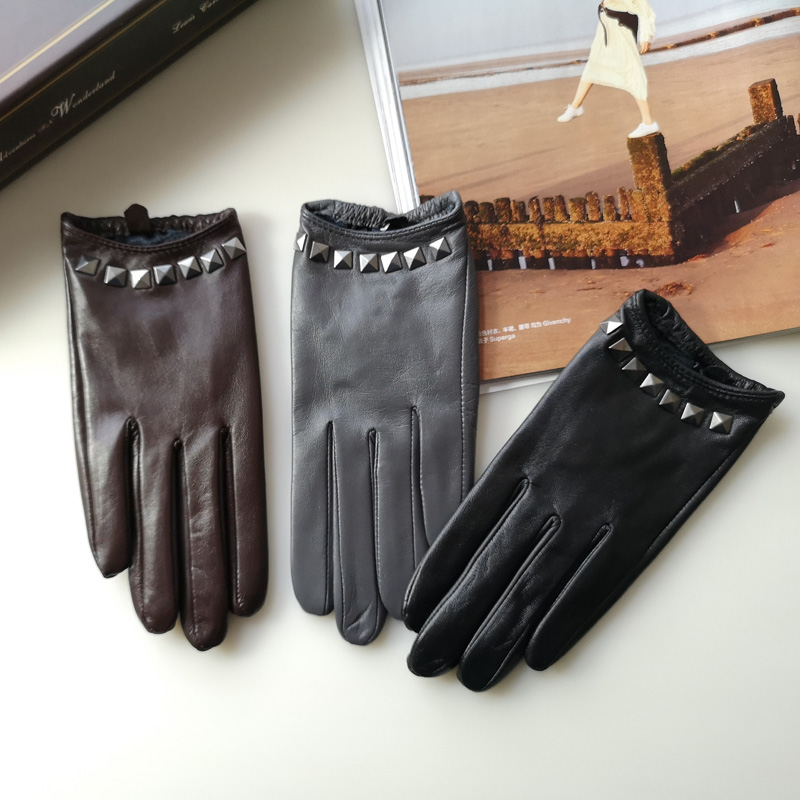 Gants en cuir véritable doublé - Leather Driving Glove avis et prix